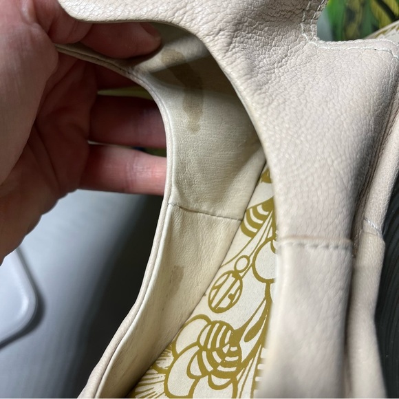 Fly London Cream Wedge Shoes with Metallic Accents. Size 9 or 40. - Picture 10 of 11